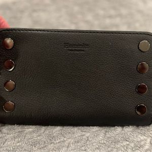 New without rages Hammitt 405 North wallet